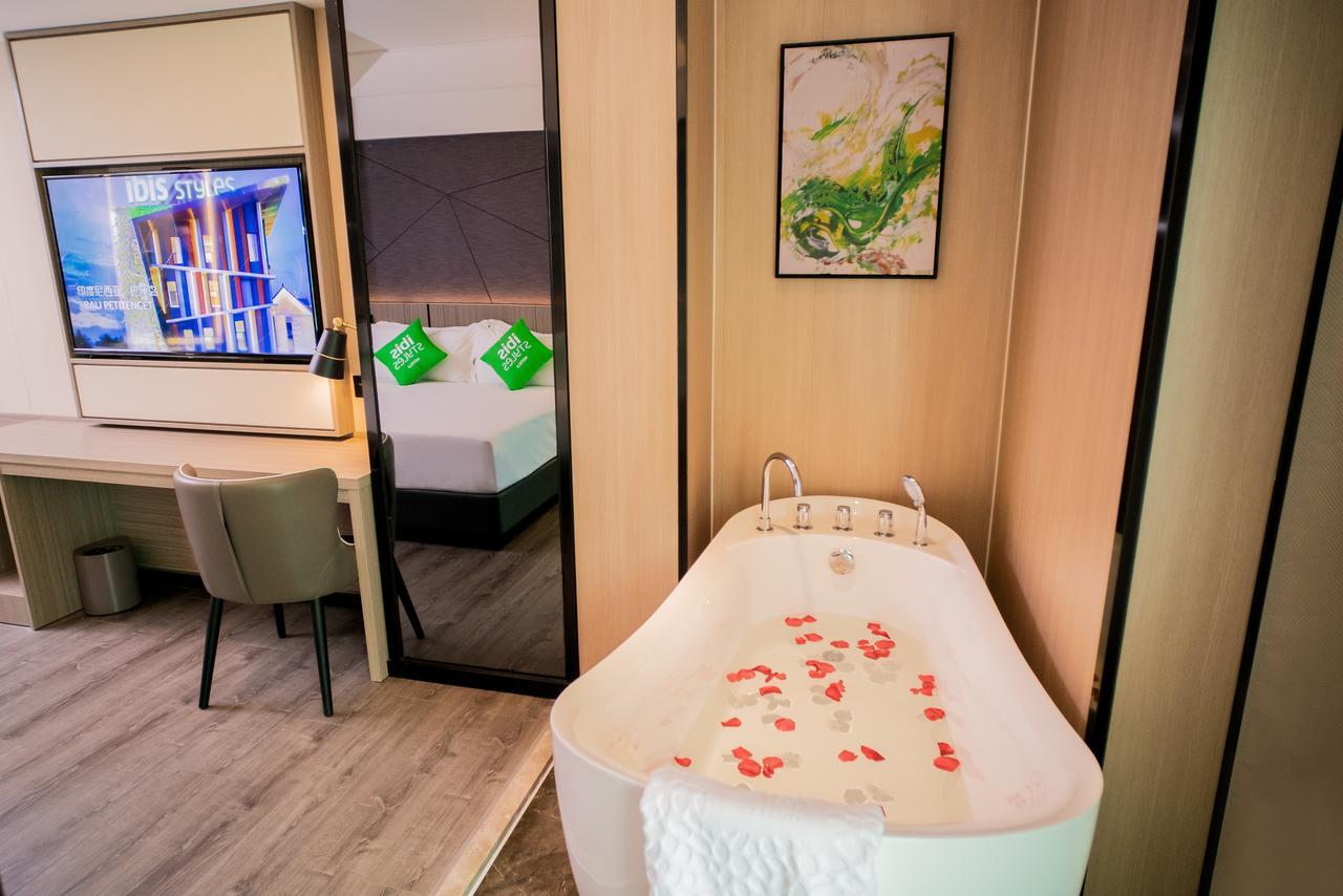 Ibis Styles Dongguan Changan Екстер'єр фото
