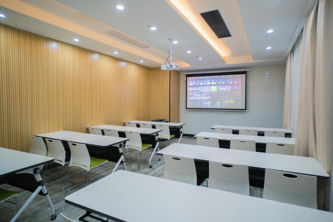 Ibis Styles Dongguan Changan Екстер'єр фото